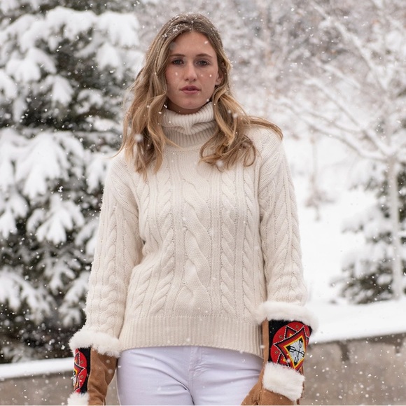 Alps & Meters Classic Cable Knit size Medium - Picture 1 of 6